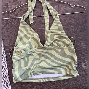 Garage green wavy crop top